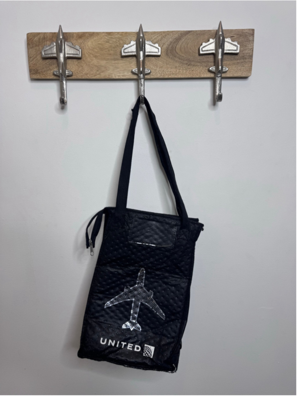 United Airlines Black Insulated lunch Bag